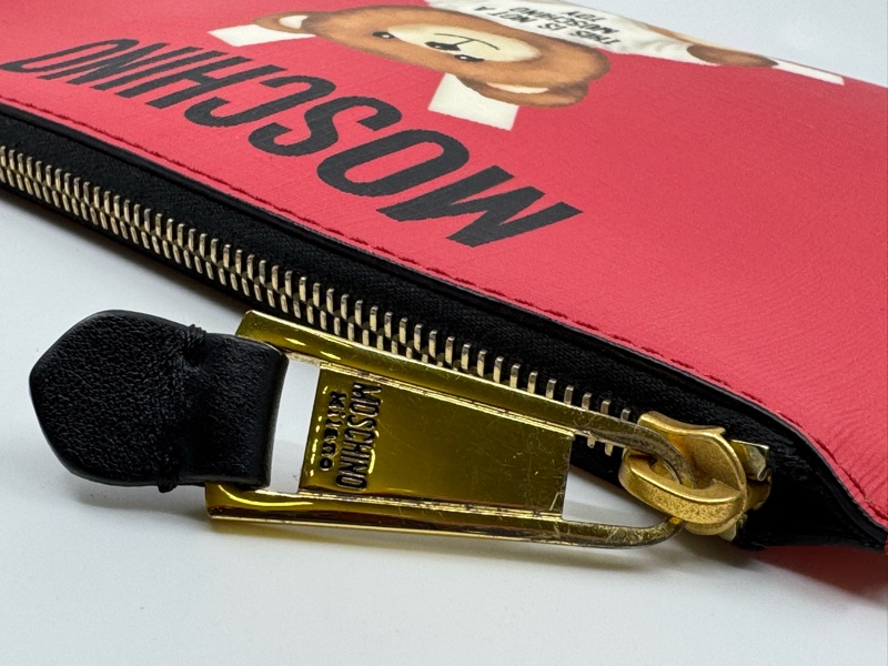 MOSCHINO 帆布 Bear Bear Clutch Bag-16