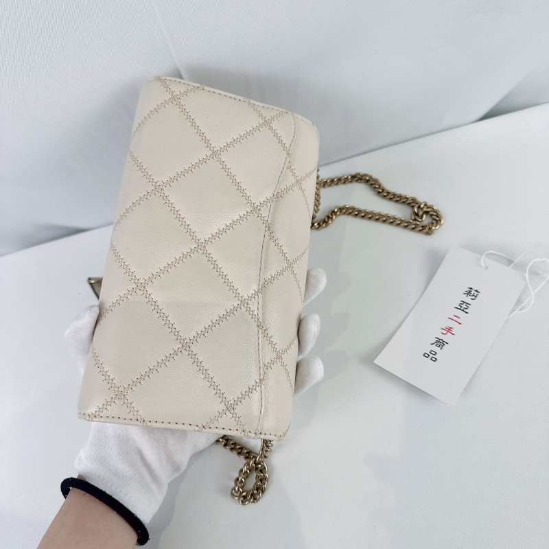 莉亞精品♡ TB woc奶白斜背包 二手美包-3
