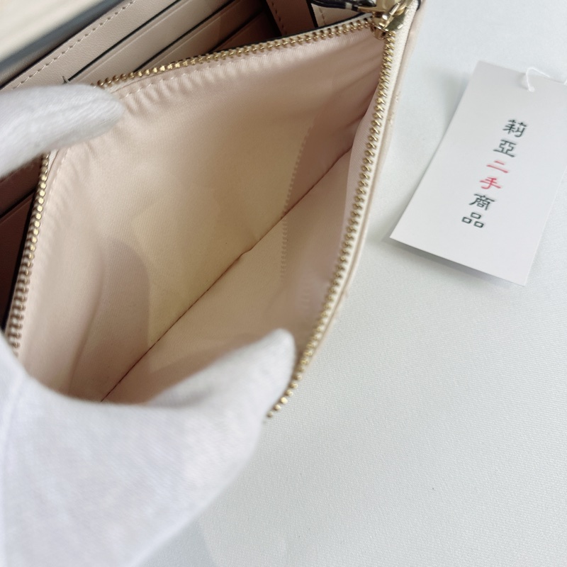 莉亞精品♡ TB woc奶白斜背包 二手美包-14