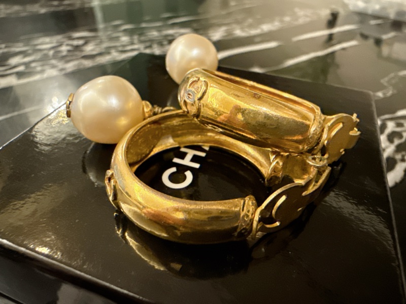 中古的 Chanel vintage 金環金圈 珍珠 耳夾 夾式耳環-1