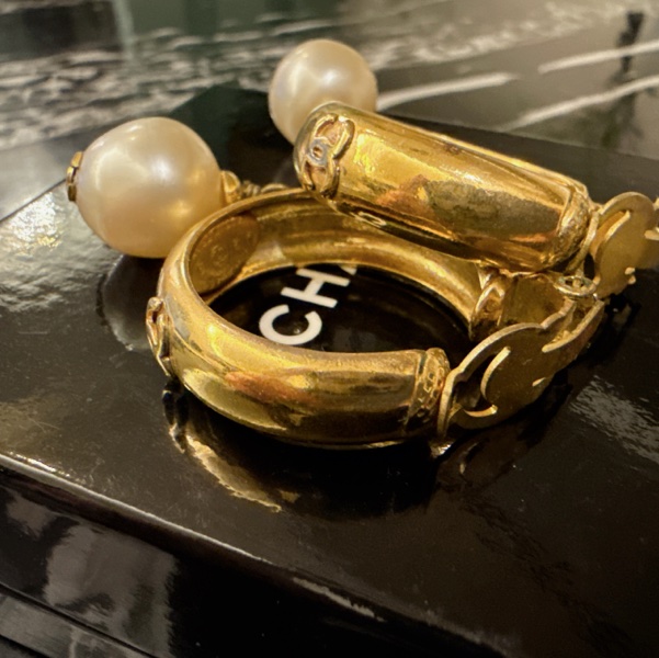 中古的 Chanel vintage 金環金圈 珍珠 耳夾 夾式耳環-6