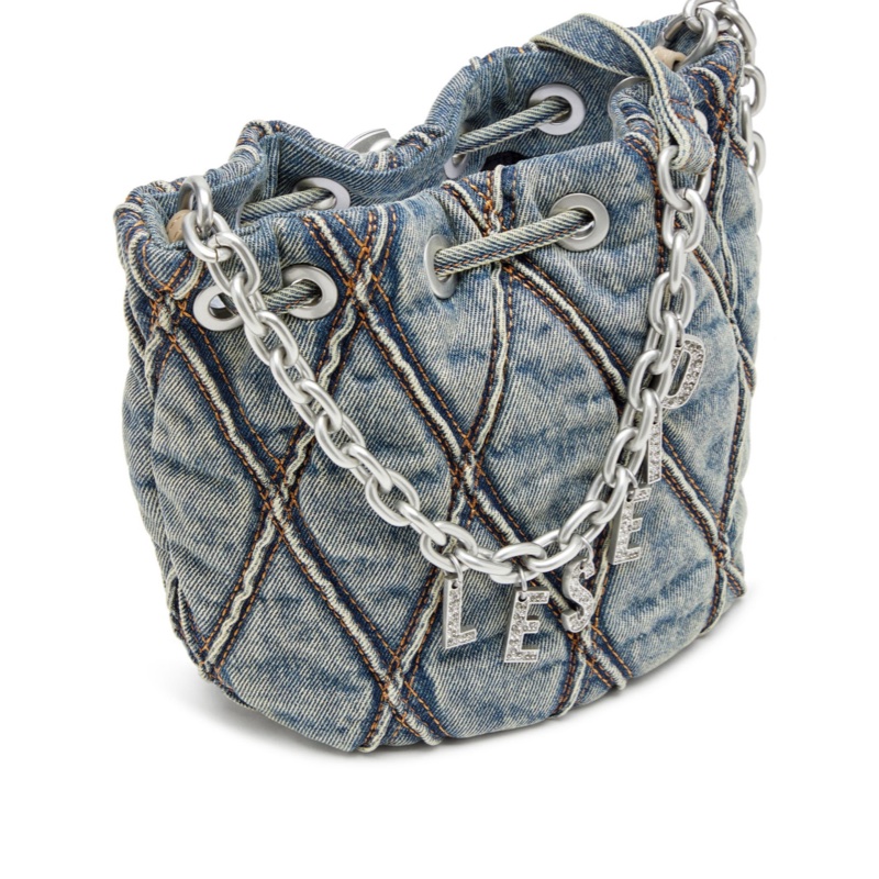 diesel charm -D-2