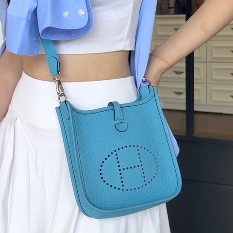 HERMES Z刻 水藍色 EVELYNE TPM