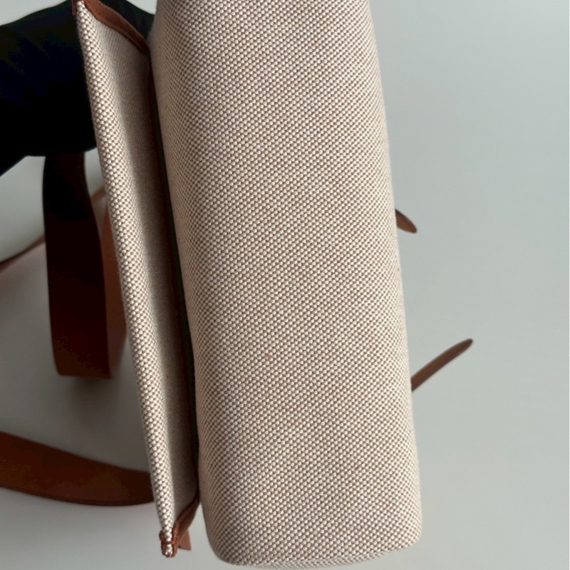 99新🆕 Hermès 愛馬仕 Mini Herbag 金棕銀釦 斜背包-9