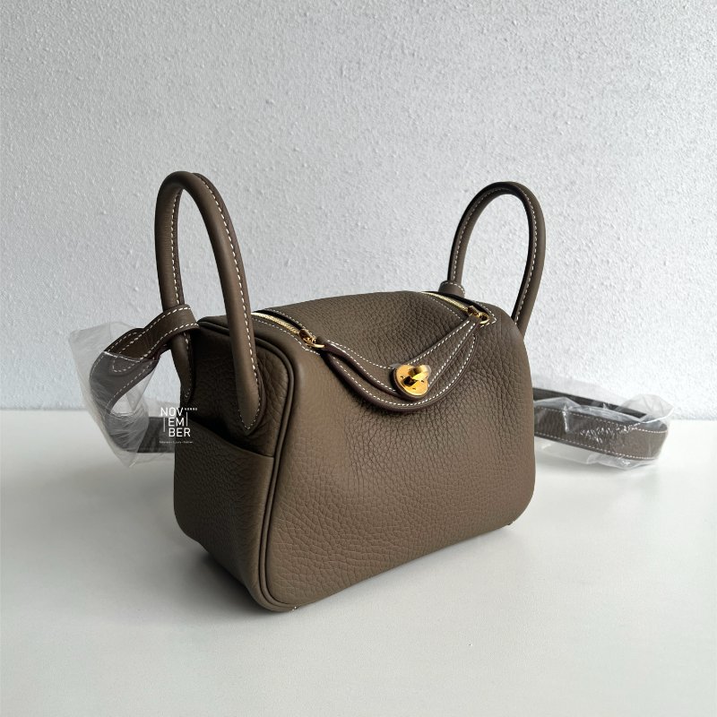 全新全配有購證💖 Hermès 愛馬仕 Mini Lindy 大象灰金釦 二代 斜背包-1
