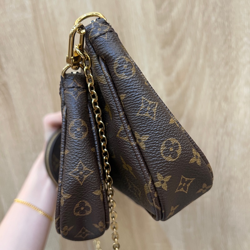LV 原花金釦五合一綠背帶麻將包M44813-1