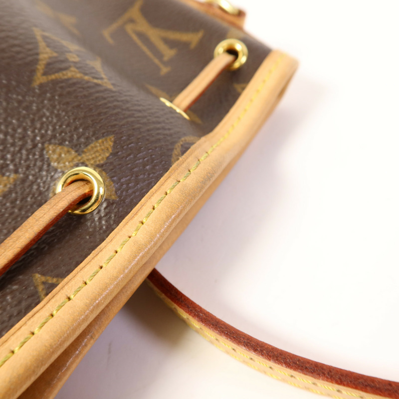LOUIS VUITTON Monogram Nano Noe金扣肩背袋-14
