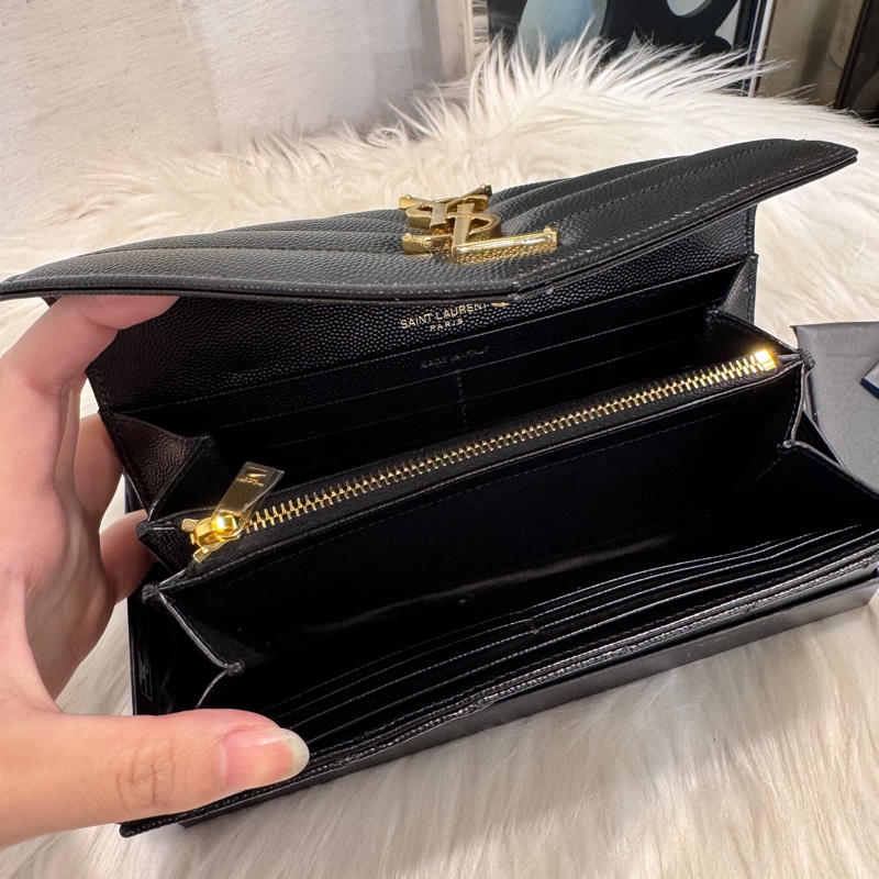 YSL 黑金魚子醬信封長夾 離櫃品-8
