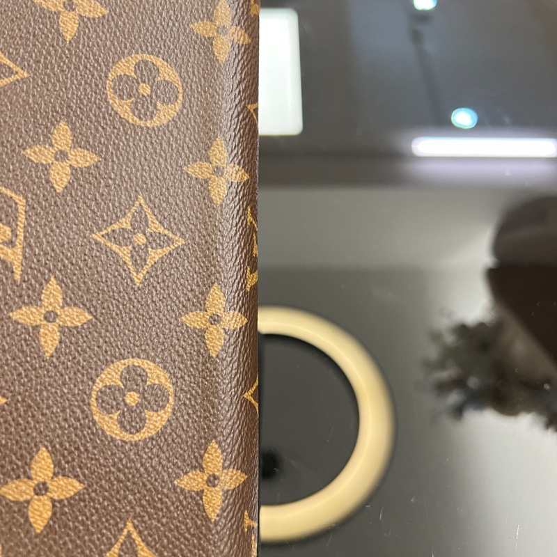 LV 原花金釦內12卡ㄇ拉長夾M42616-14