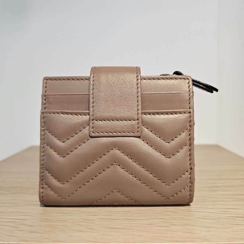 Gucci藕粉色牛皮Marmont 霧金釦短夾-1