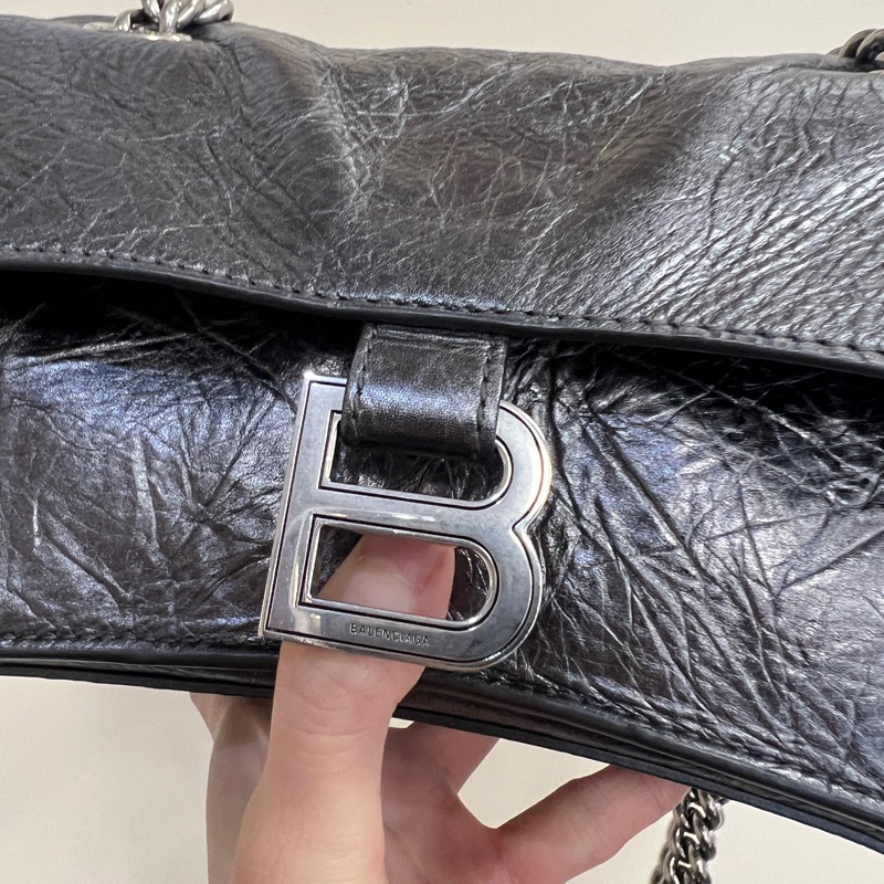 Balenciaga 金屬灰復刻牛皮銀釦Crush小款肩斜背包-1