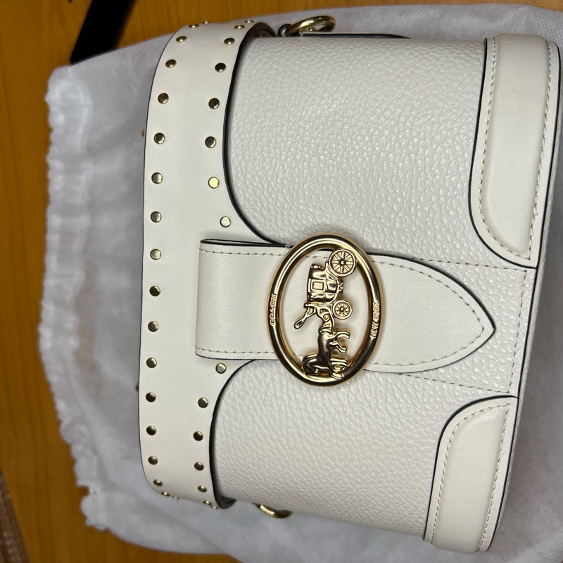 Coach化妝硬殼包-0