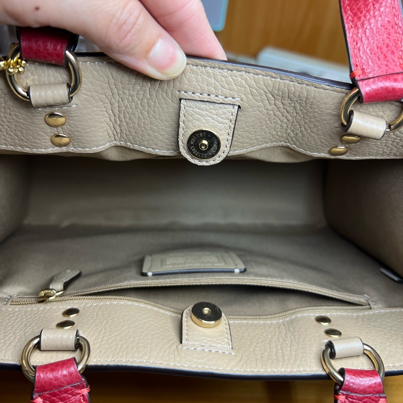 Coach 兔年特別限量包-10