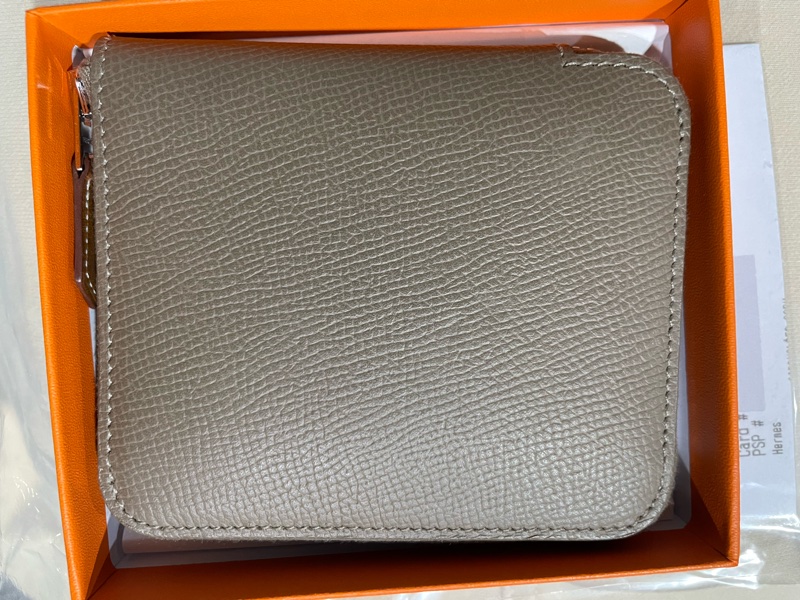 Hermès愛馬仕 Silk’in絲巾短夾-0