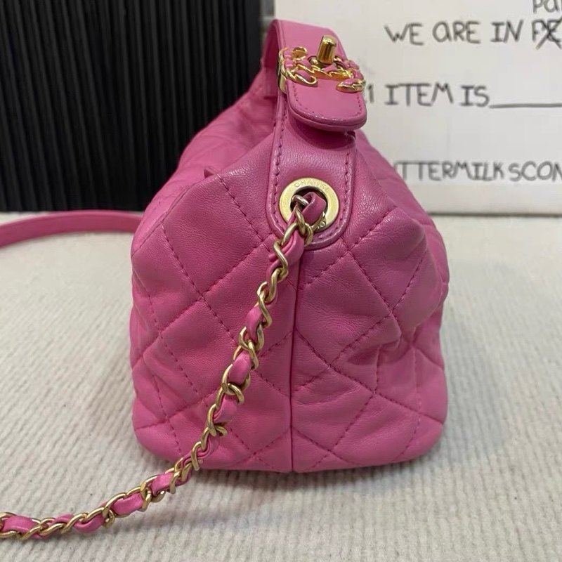 香奈兒/Chanel  粉色19bag hobo 飯盒包，小羊皮與金色金屬 15.0 × 15-3