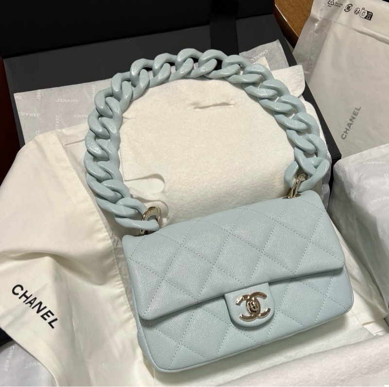 Chanel / 香奈兒 24P Baby blue 限量款 粗鏈條-2