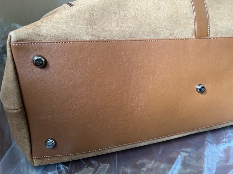 TODS 麂皮質感牛皮拼接手提/斜背兩用托特包-6