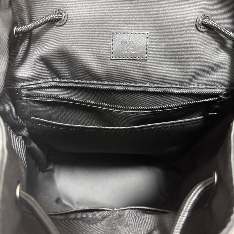 LOUIS VUITTON Christopher MM (M55699-10
