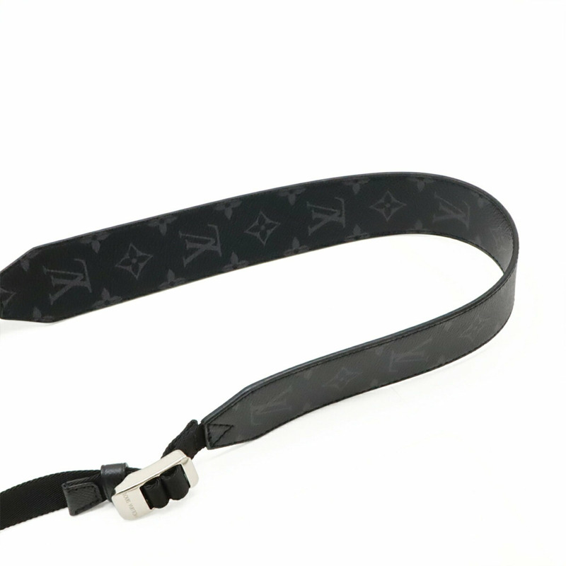 LOUIS VUITTON Taiga Rama Monogram Eclipse Outdoor PM 單肩包（黑色和黑色）(M30233)-5