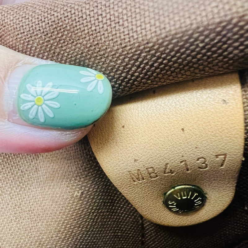 Lv speedy 25背帶款-12