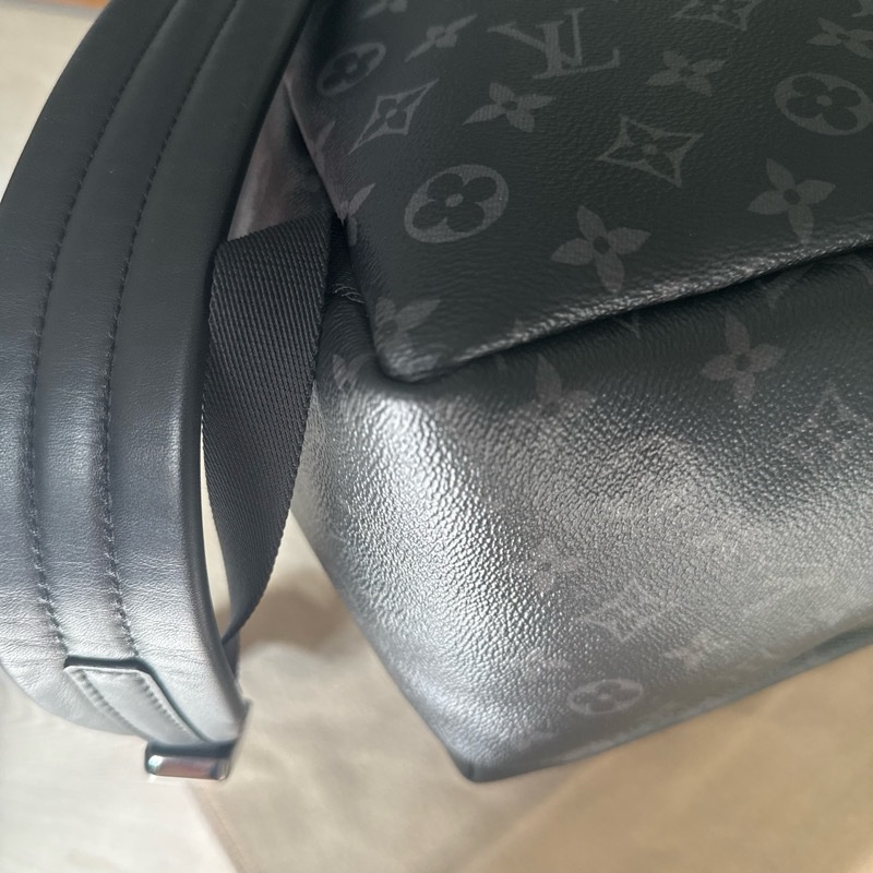 Lv 黑武士系列後背包-13