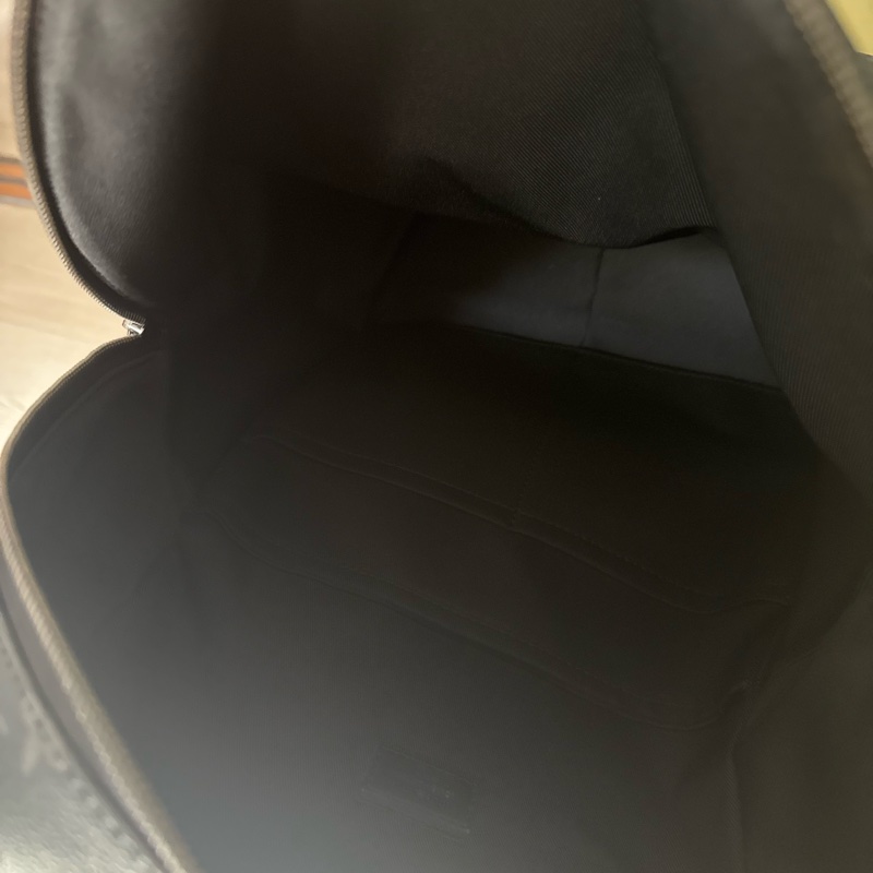 Lv 黑武士系列後背包-18