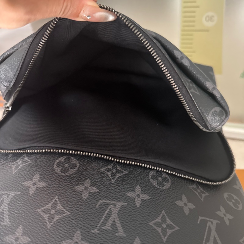 Lv 黑武士系列後背包-19