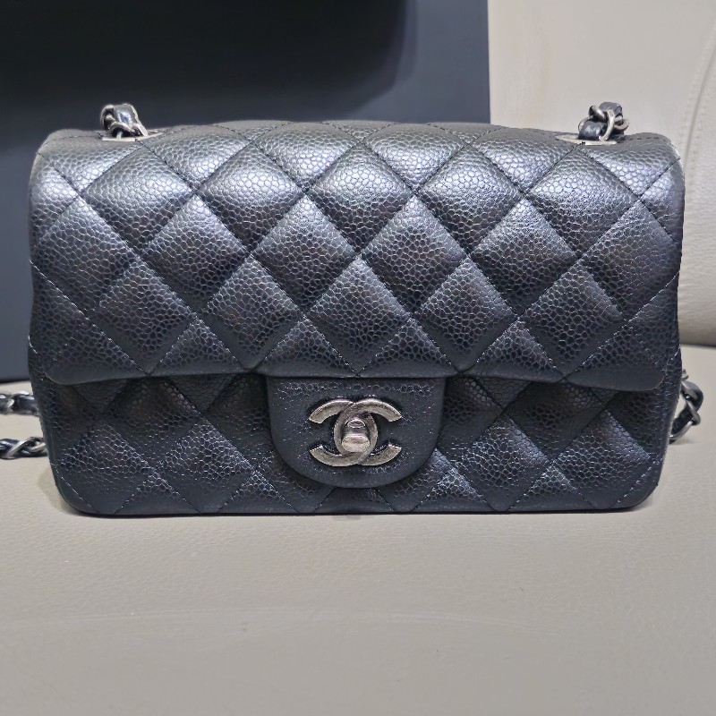 CHANEL MINI COCO 20 (耐用荔枝黑古銅銀)-6