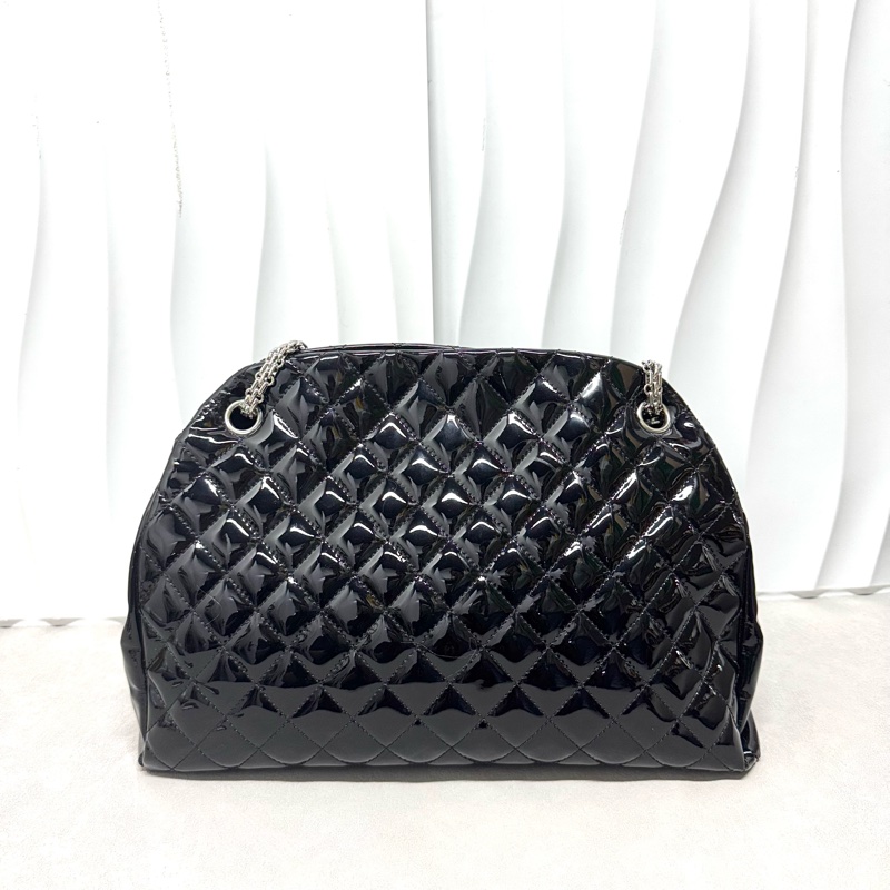 Chanel / 香奈兒 漆皮黑色 Mademoiselle系列 保齡球手提包-2