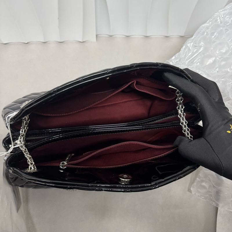 Chanel / 香奈兒 漆皮黑色 Mademoiselle系列 保齡球手提包-8