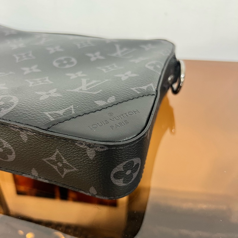 #99新 Louis Vuitton Trio 三合一郵差包 芯片款-8