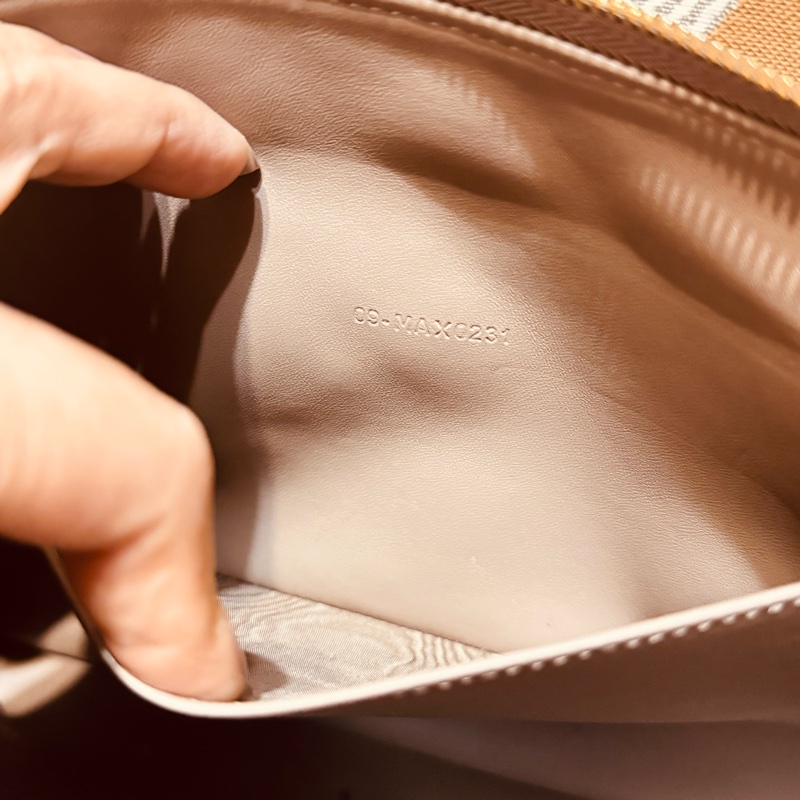 DIOR迪奧收納包手拿包-8