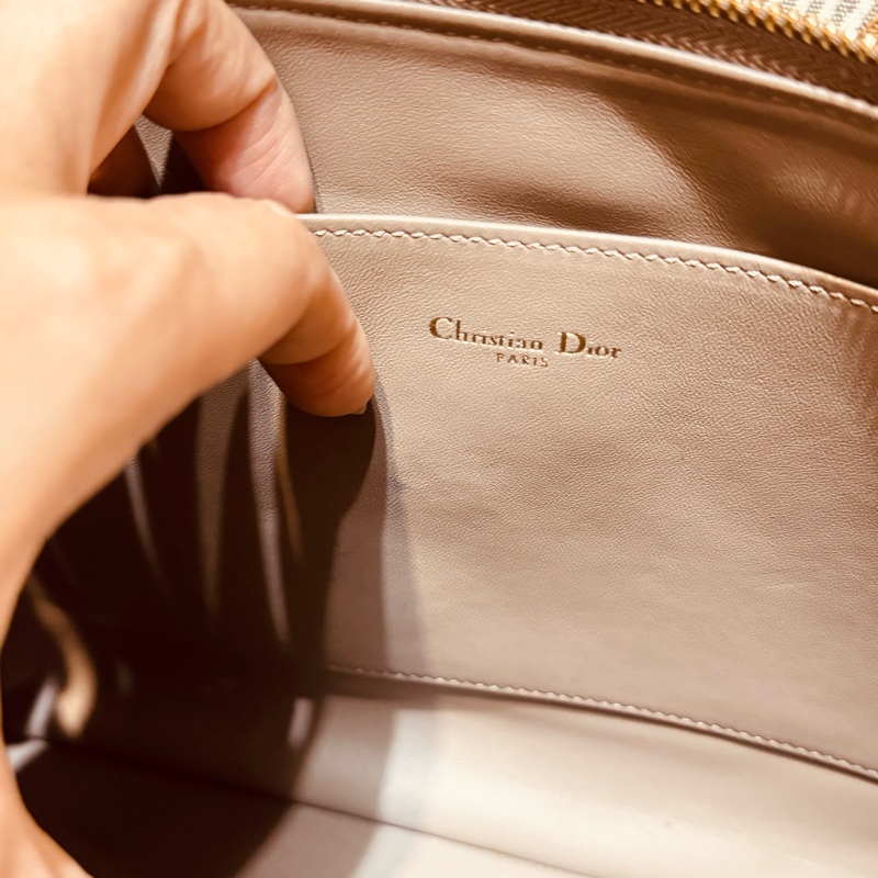 DIOR迪奧收納包手拿包-9