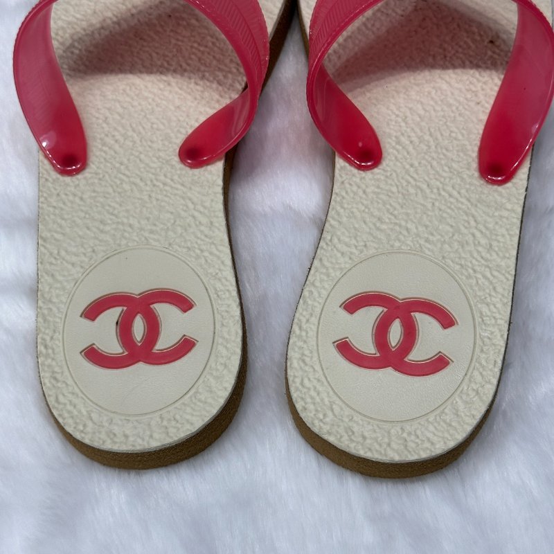 CHANEL 米粉色沙灘拖鞋-2