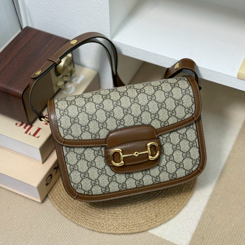 🏷️Gucci.Horsebit 1955 馬銜扣 馬鞍包 中號/客人寄賣-0
