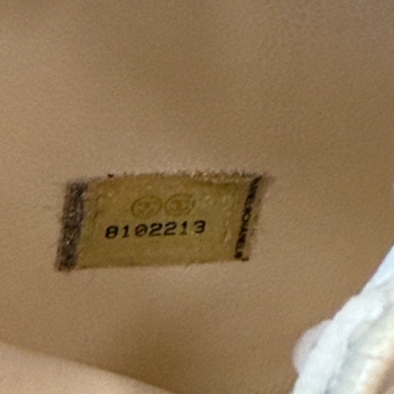 CHANEL 粉橘魚子醬手提化妝箱-9