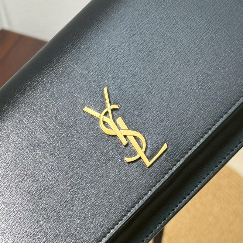 🏷️YSL.Cassandre Phone Holder 手機包/客人寄賣-10