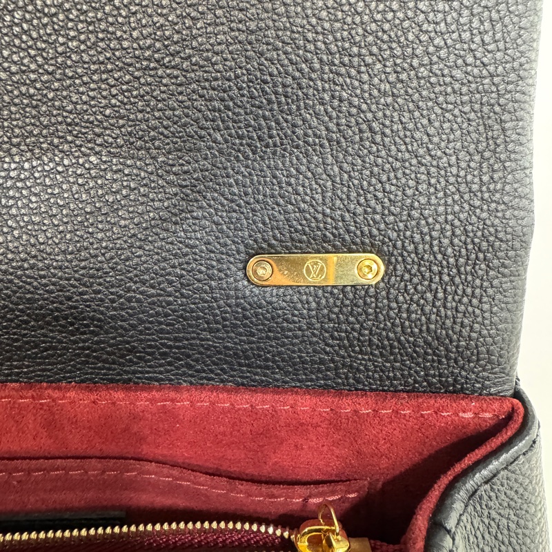 LV黑米牛皮Madeleine BB下蓋手提側背包M45978-14