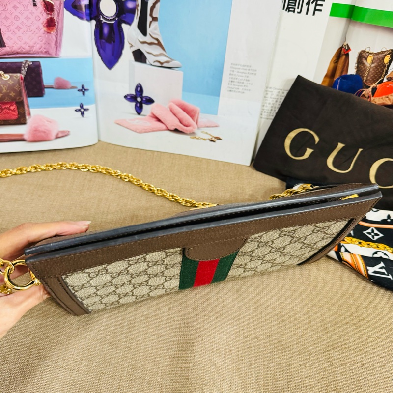 售 二手 真品 GUCCI 經典log 夾子包手拿包 斜背包-6
