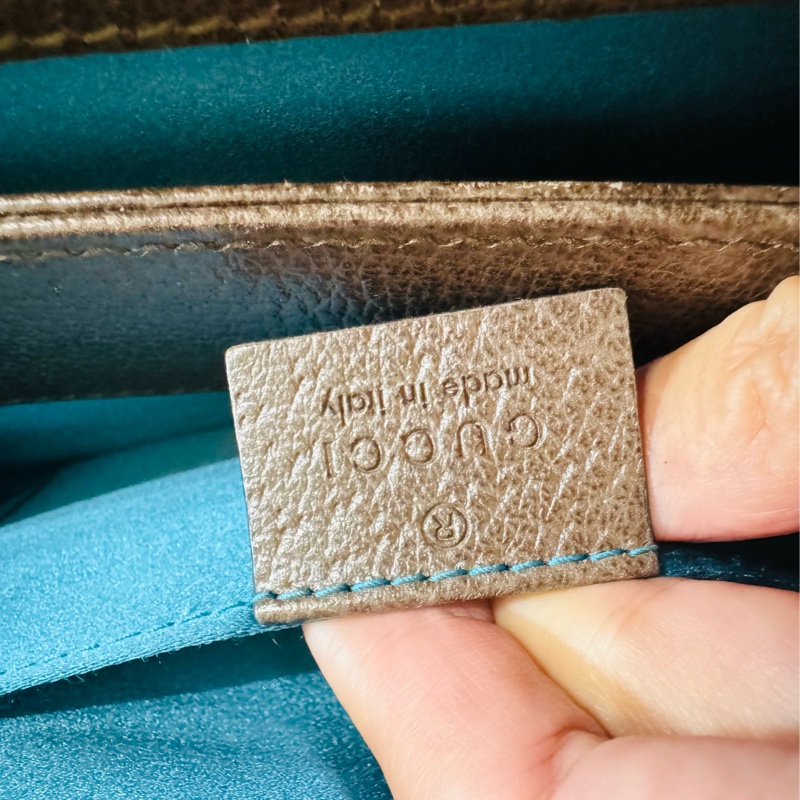 售 二手 真品 GUCCI 經典log 夾子包手拿包 斜背包-17
