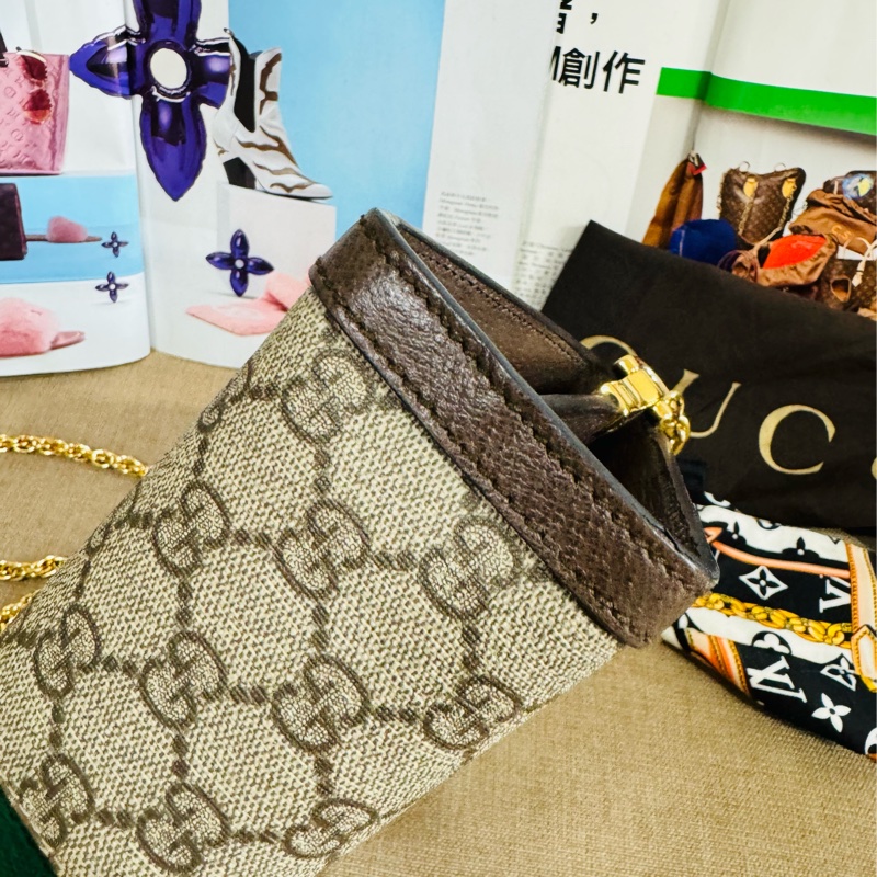 售 二手 真品 GUCCI 經典log 夾子包手拿包 斜背包-26