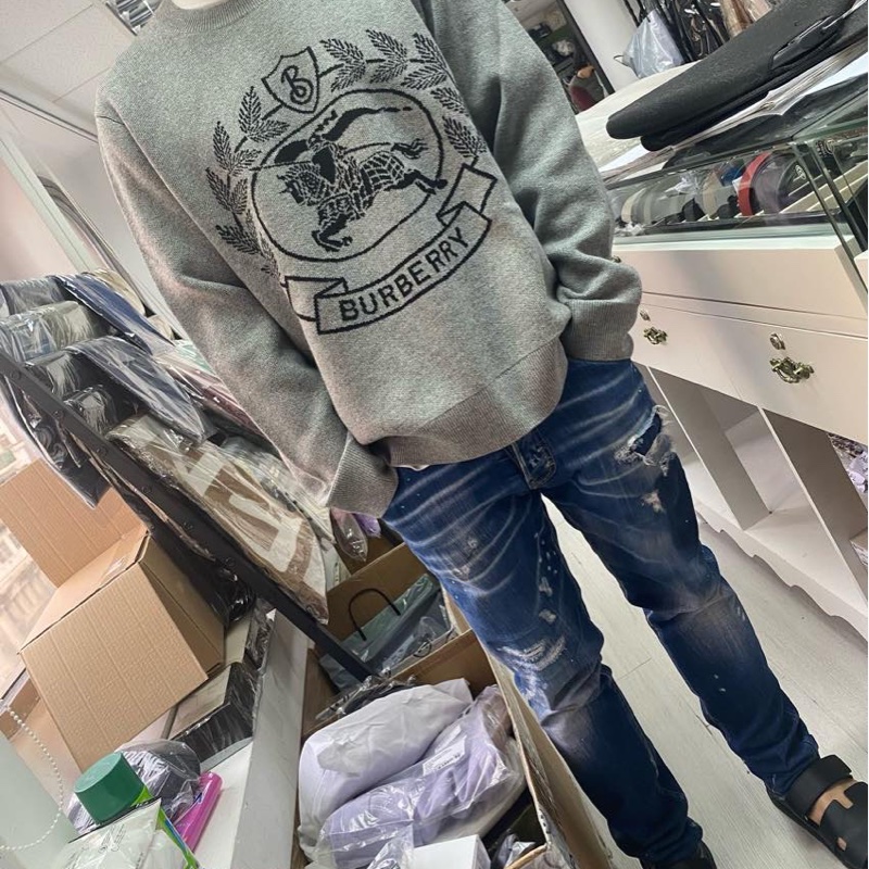 促銷品 Burberry 男款 戰馬 針織毛衣 #XL-2