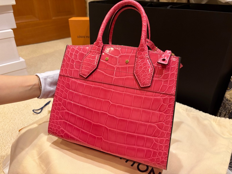 LV 限量鱷魚皮 City Steamer-3