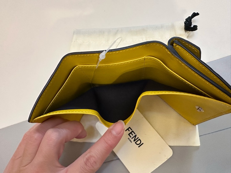 FENDI 芬迪 芬迪折疊錢包三折皮夾皮 全新(防塵布)黃色老花-20