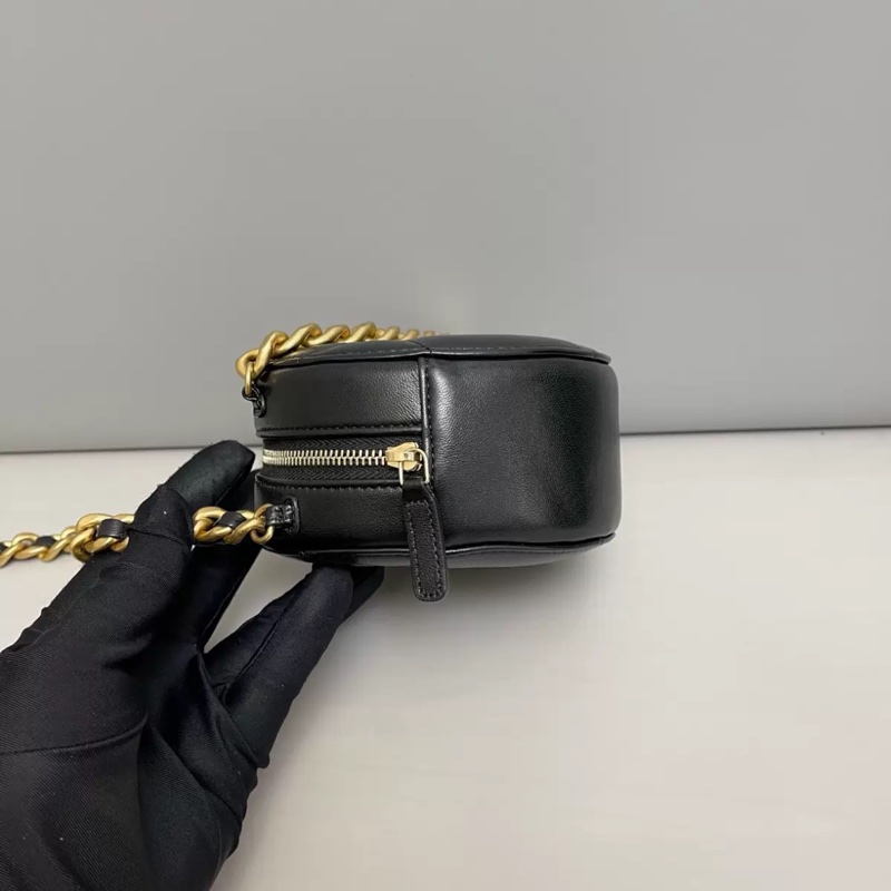 Chanel香奈兒19Bag黑金全皮圓餅包 芯片款-2