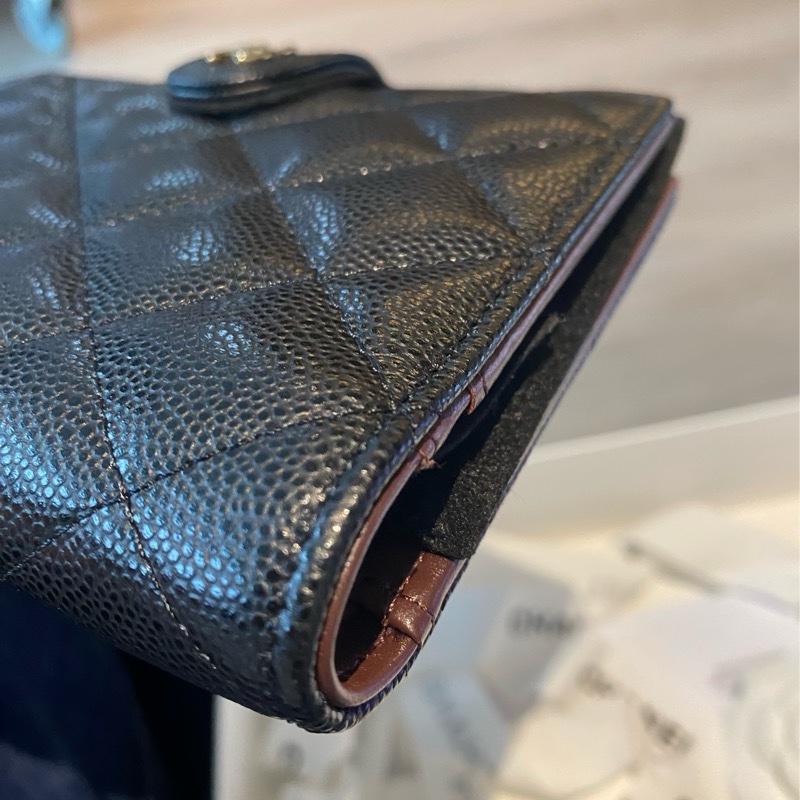 Chanel passport wallet-2