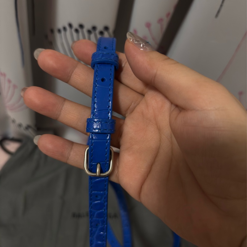 BALENCIAGA Hourglass XS B字鱷魚壓花牛皮手提/斜背沙漏包(藍色)-14