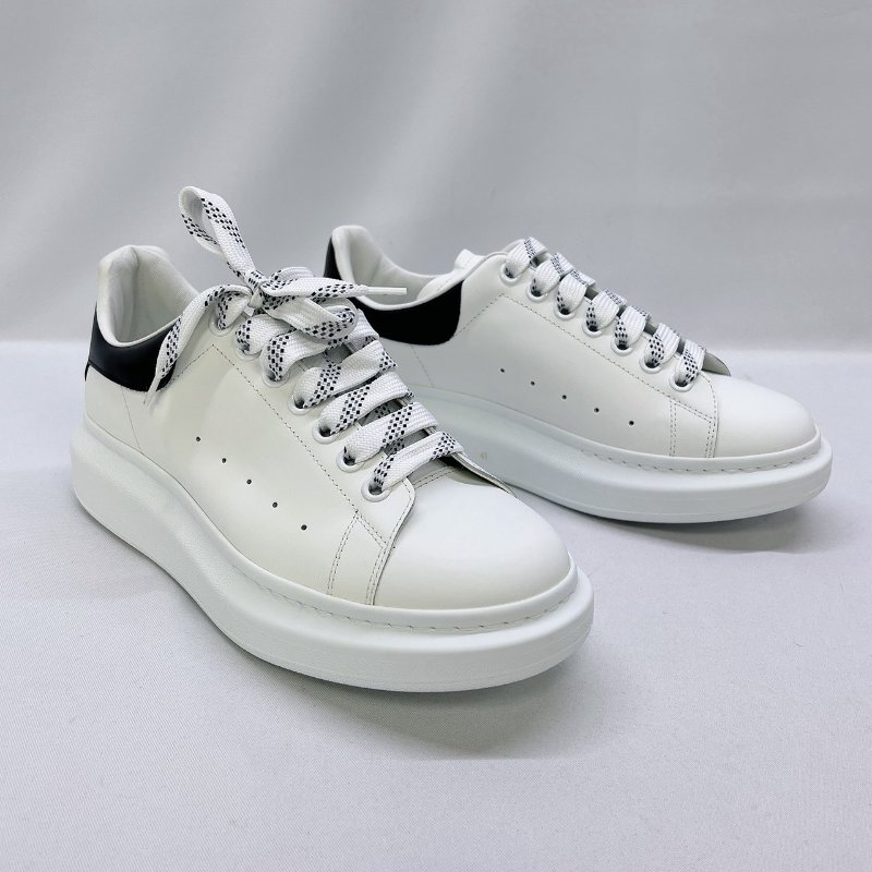 McQUEEN 全新麥坤黑尾白鞋-2