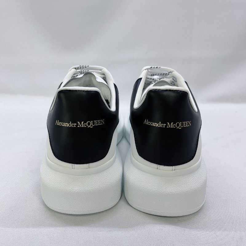 McQUEEN 全新麥坤黑尾白鞋-5