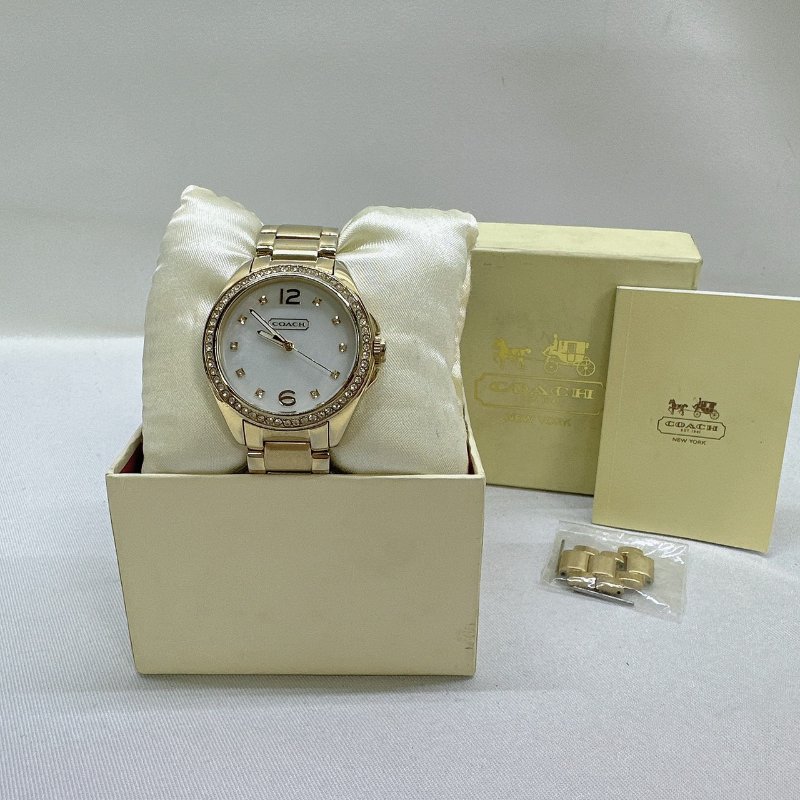 COACH 珍珠母貝水鑽女錶-0